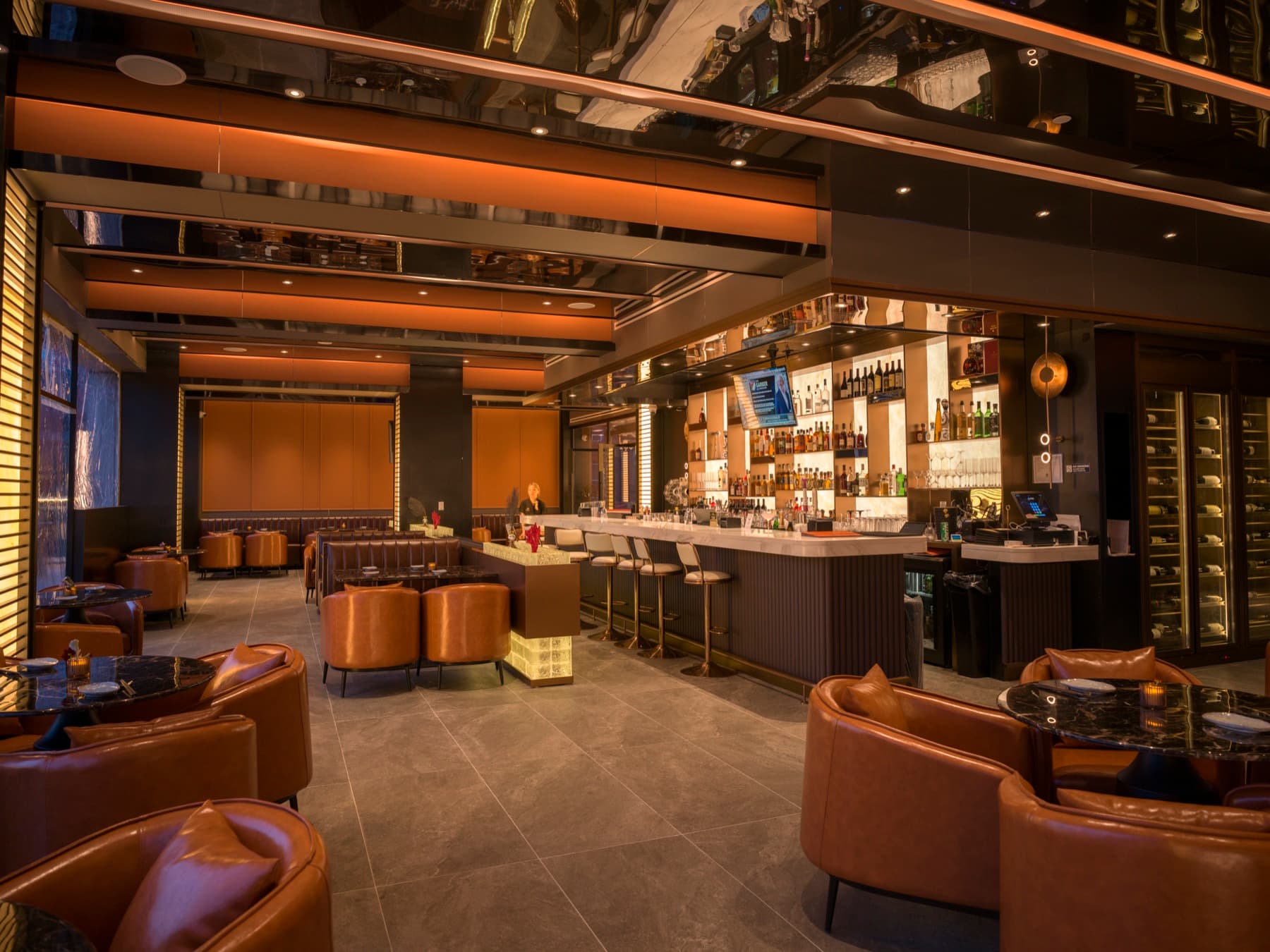 Third-floor cocktail lounge and bar